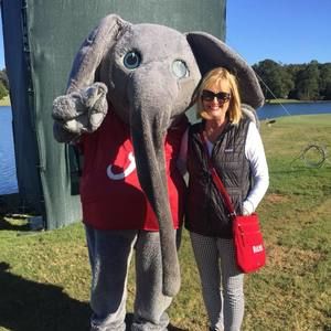 Meet your Posher, Andrea